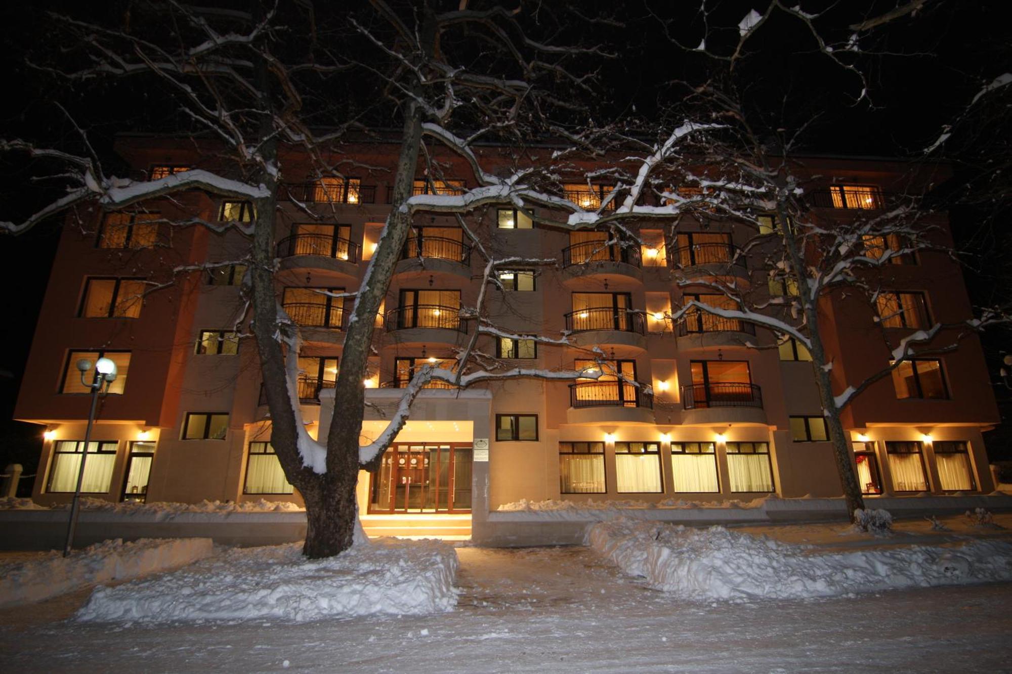 Spa Hotel Medicus Varsec Kültér fotó